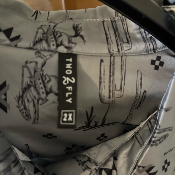 2Fly Nacona Nights top SOLD - Picture 4 of 4